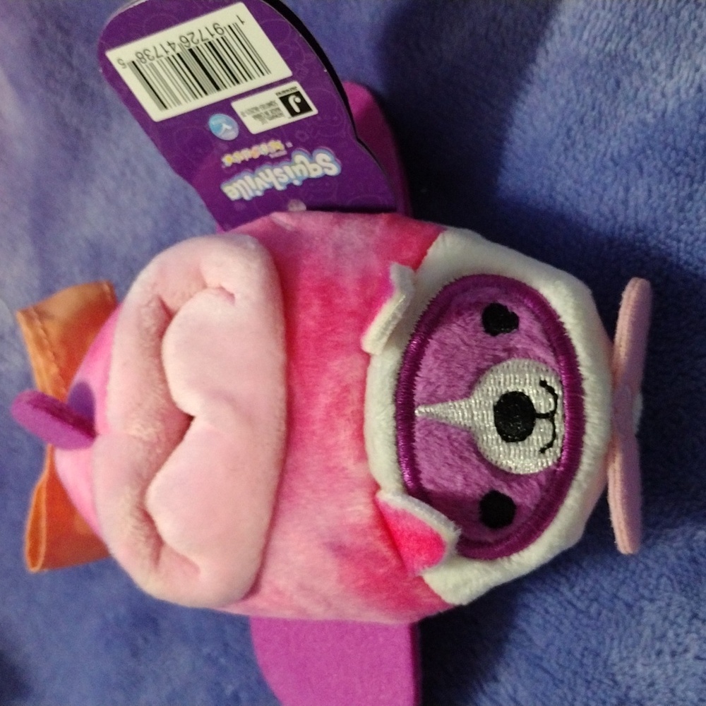 BRAND NEW SQUISHVILLE 4” PINK DOG AIRPLANE! NWT. SMOKE FREE HOME!